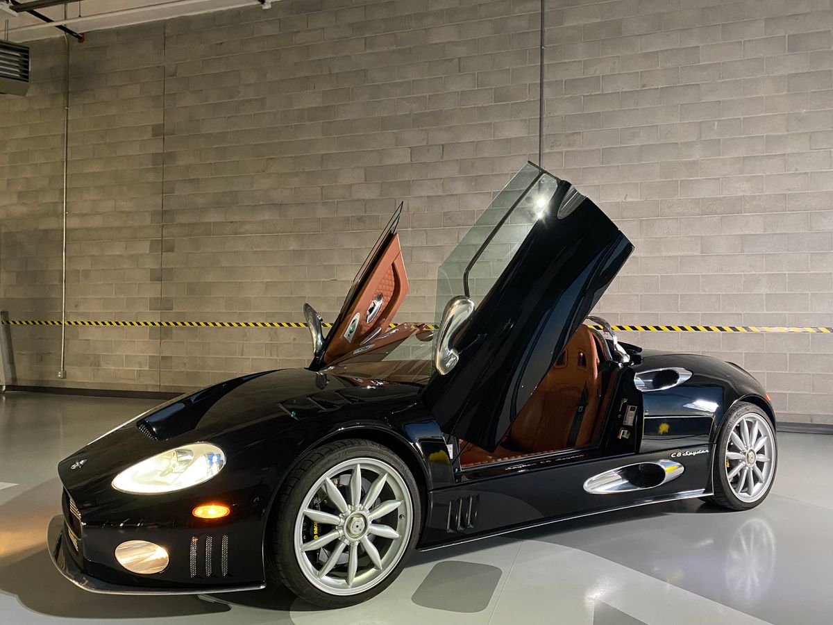 Spyker C8: The Glorious Answer To A Question Nobody Asked