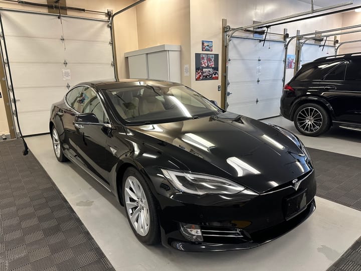 2016 TESLA Model S 60D - C/Sold